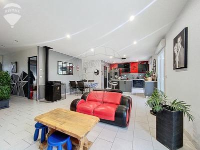 Maison - 113 m² - 6 pièces