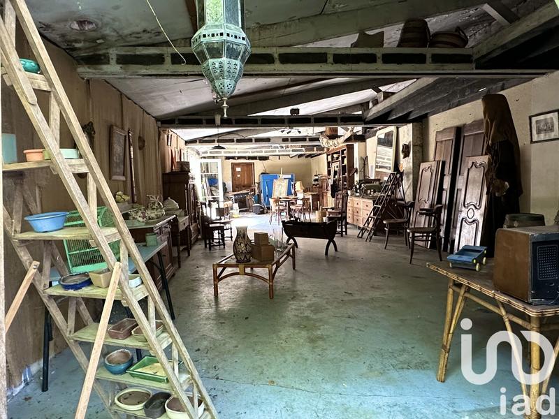 Maison - 276 m² - 13 pièces