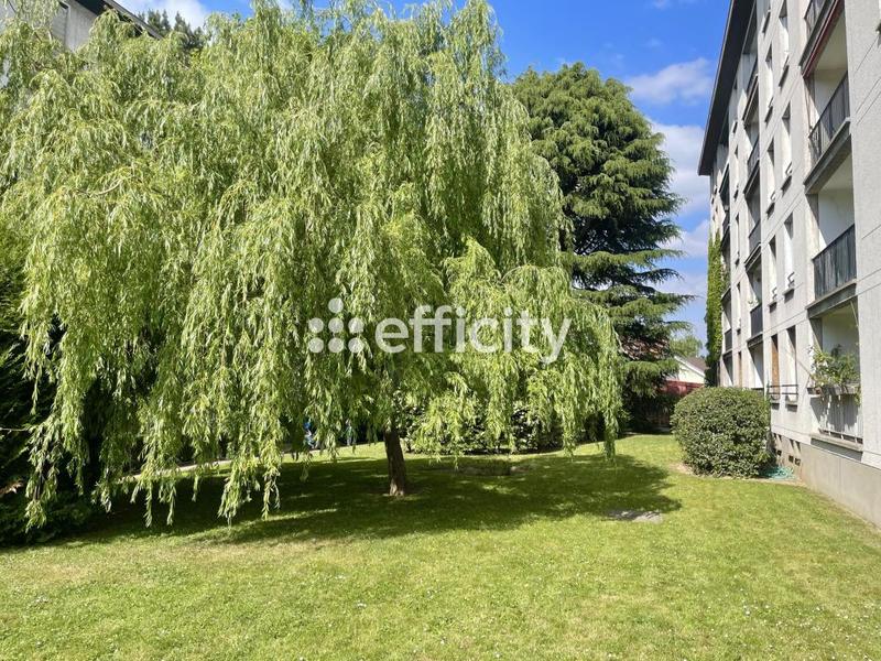Appartement - 75 m² - 5 pièces