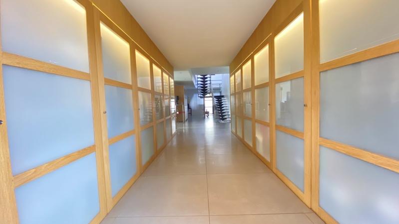 Haras - 500 m² - 13 pièces