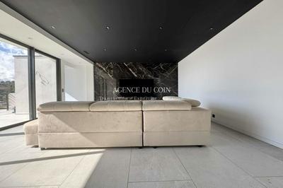 Maison - 109 m² - 2 pièces