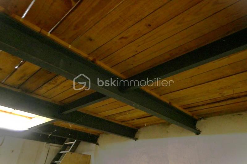 Maison traditionnelle - 119 m² - 6 pièces