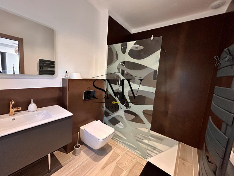 Villa - 207 m² - 5 pièces