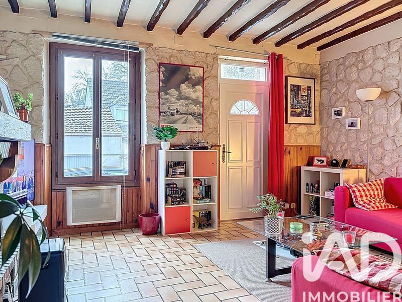 Maison - 94 m² - 5 pièces