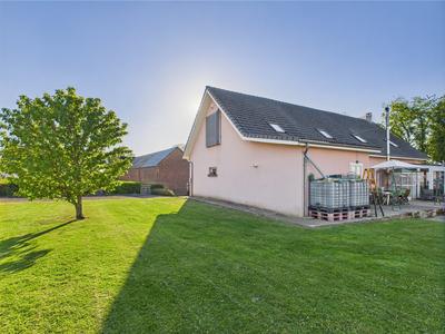 Maison - 200 m² - 6 pièces