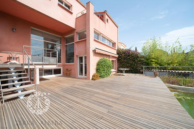 Villa - 165 m² - 4 pièces