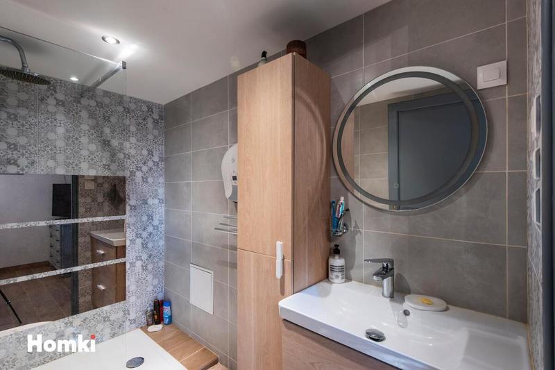 Villa - 180 m² - 7 pièces