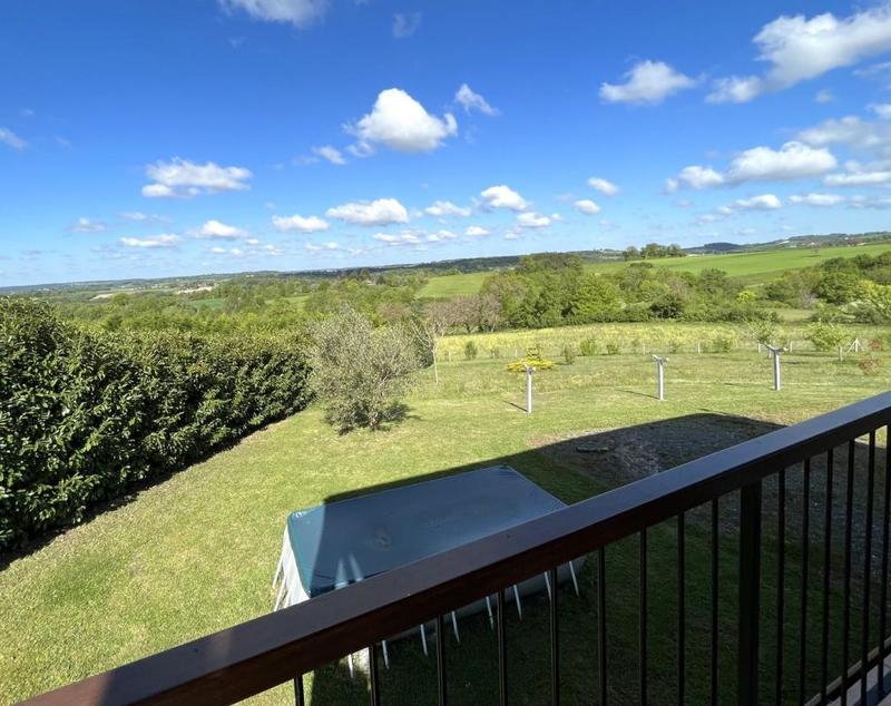 Maison - 122 m² - 4 pièces