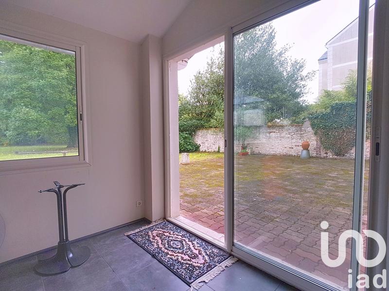 Maison de ville - 325 m² - 8 pièces