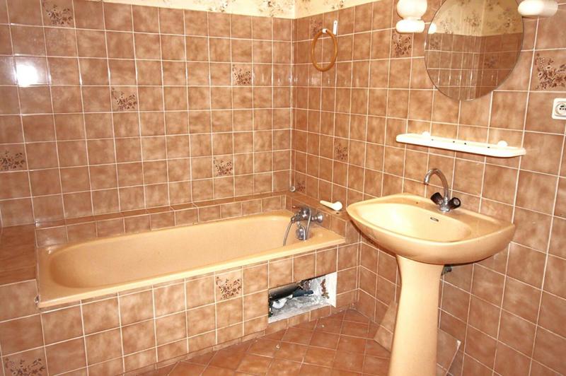 Maison - 273 m² - 11 pièces