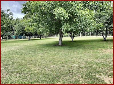 Terrain constructible - 1 433 m²