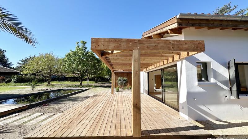 Maison - 170 m² - 5 pièces