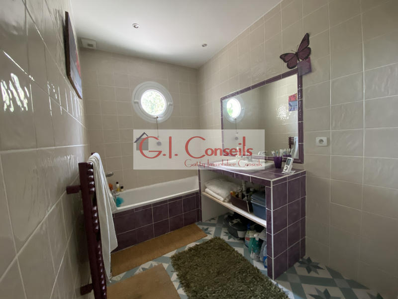 Maison - 81 m² - 5 pièces