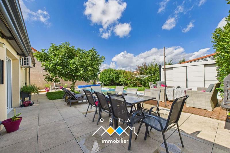 Maison - 91 m² - 5 pièces