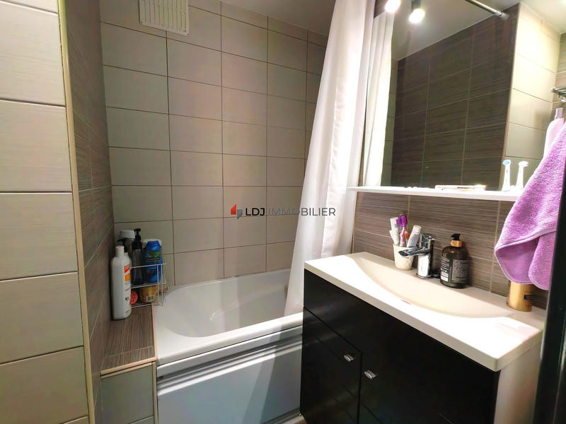 Appartement - 63 m² - 4 pièces