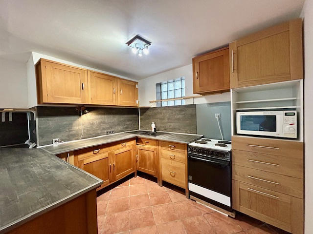 Maison de village - 90 m² - 5 pièces