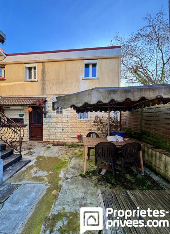 Maison - 85 m² - 4 pièces