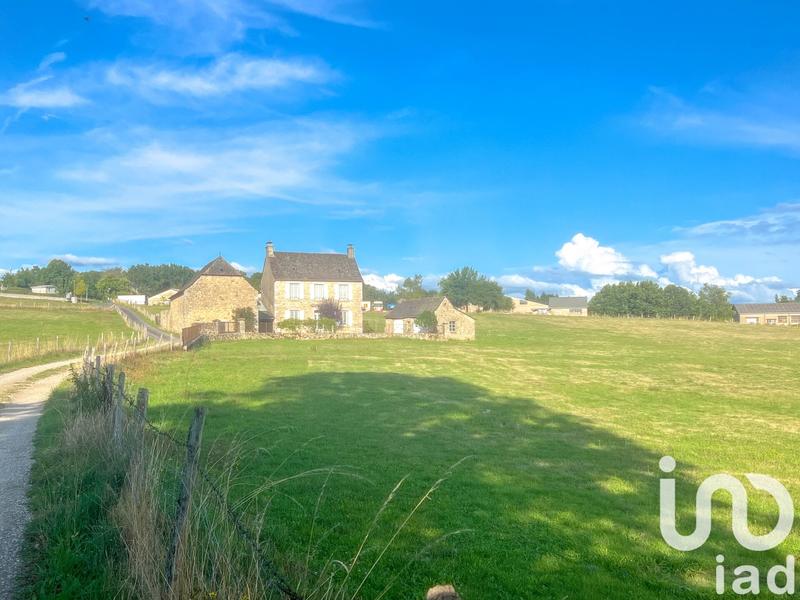 Maison - 102 m² - 6 pièces