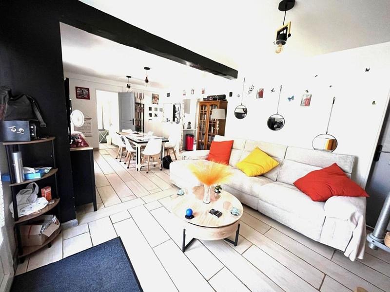 Maison - 87 m² - 6 pièces