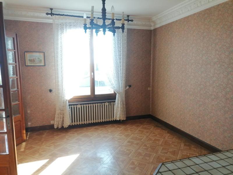 Maison - 75 m² - 5 pièces