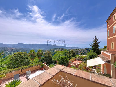 Appartement - 80 m² - 3 pièces