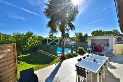 Maison - 130 m² - 6 pièces