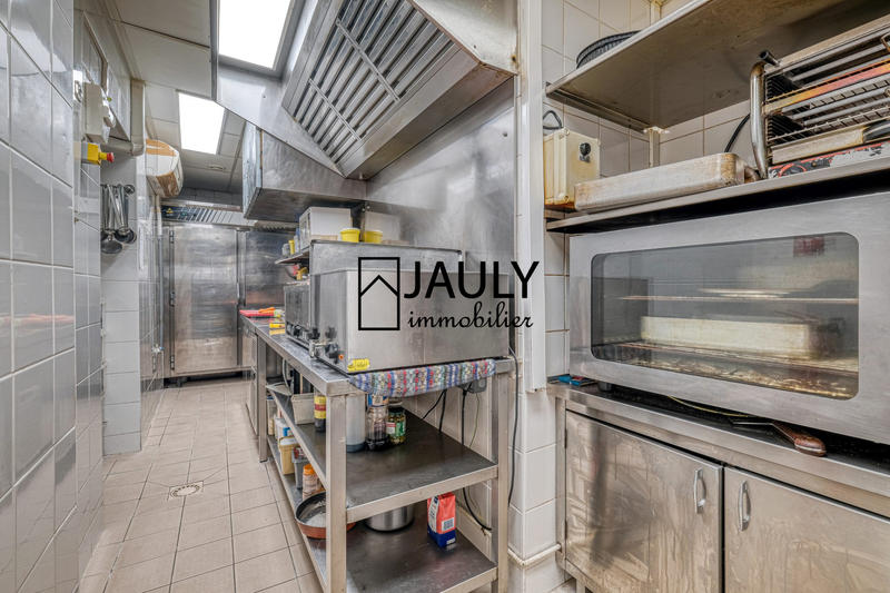 Fonds de commerce - Hôtellerie / Restauration - 154 m²