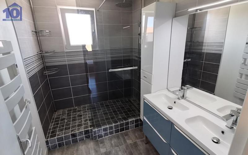 Maison - 125 m² - 6 pièces