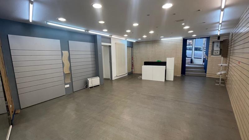 Local commercial - 74 m²