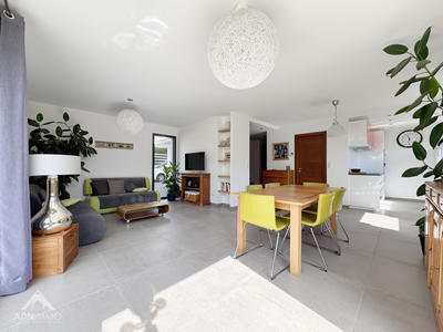 Maison - 175 m² - 6 pièces