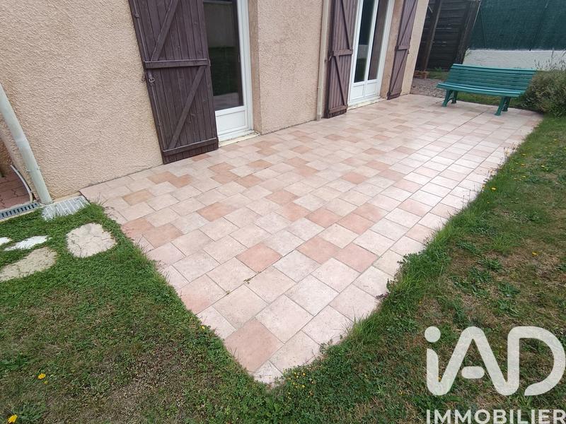 Maison - 96 m² - 4 pièces