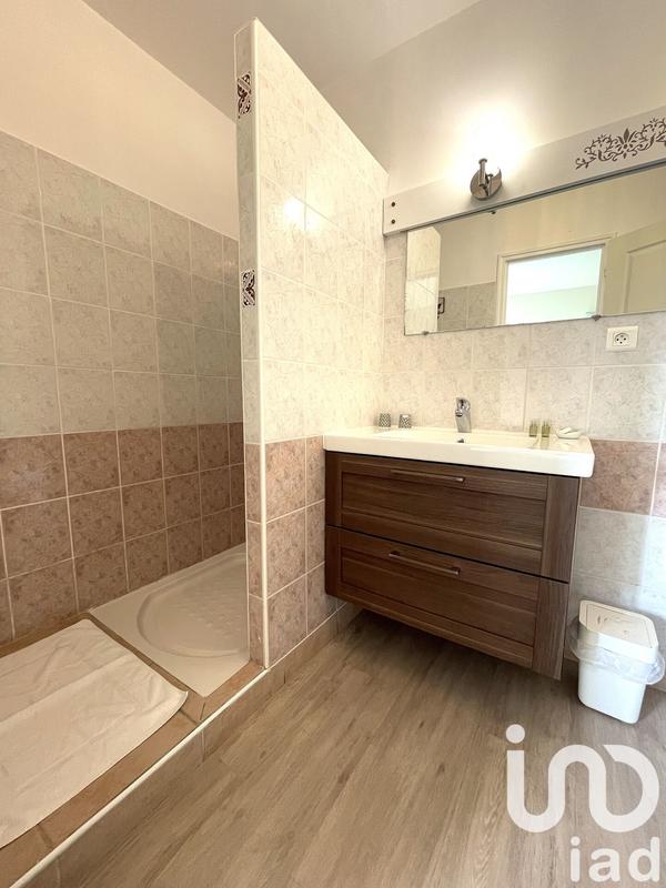 Maison - 387 m² - 15 pièces