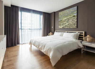 Appartement - 104 m² - 5 pièces