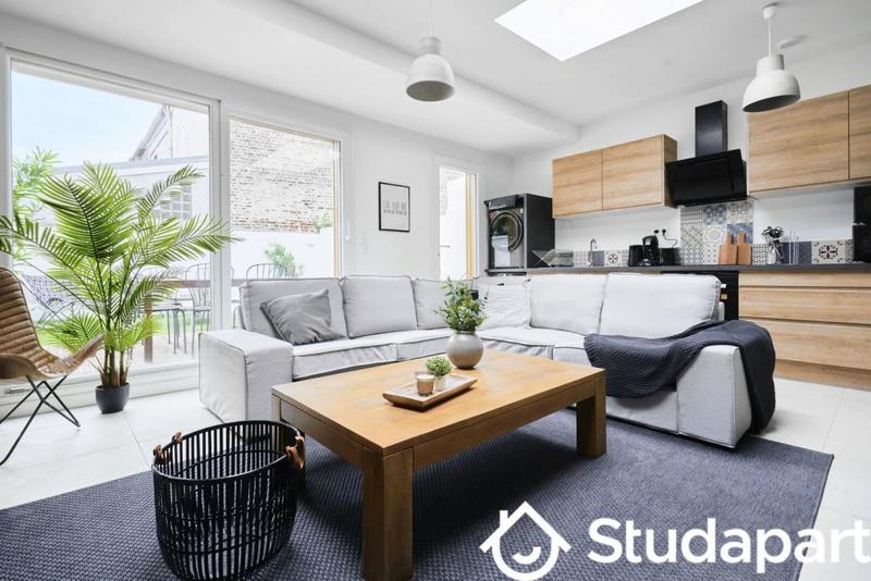 Chambre - 13 m² - 1 pièce