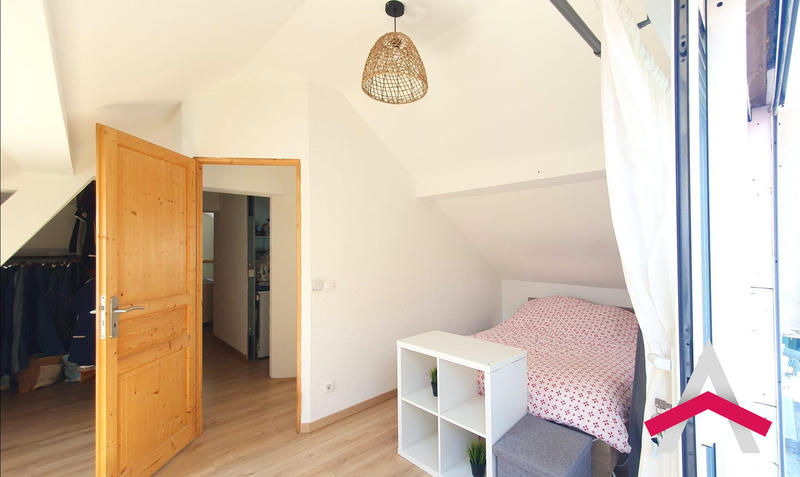 Maison - 100 m² - 5 pièces