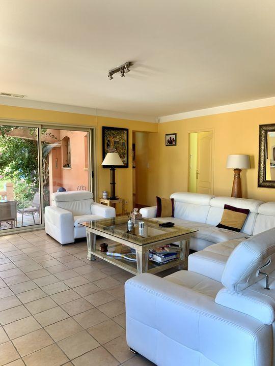 Villa - 145 m² - 6 pièces