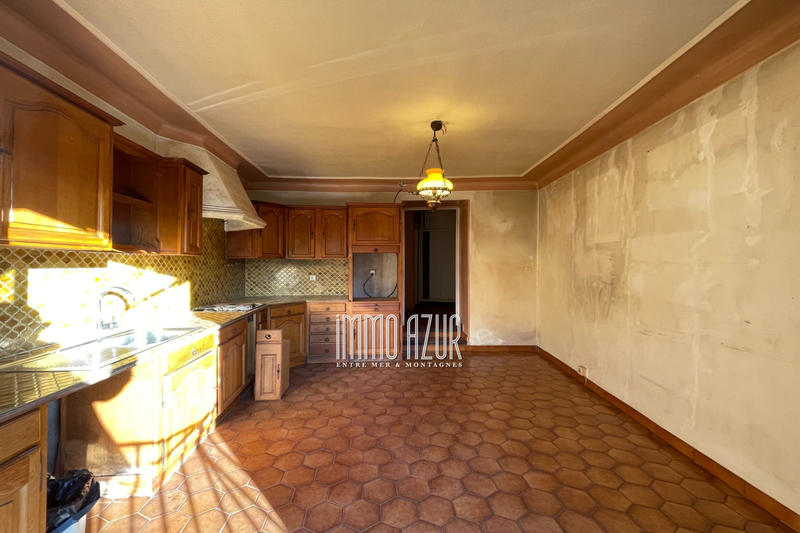 Appartement - 103 m² - 4 pièces