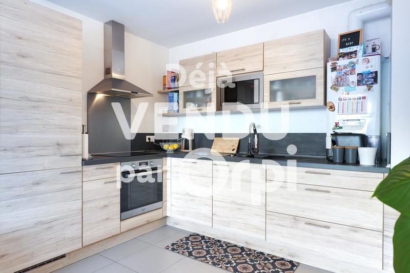 Appartement - 60 m² - 3 pièces