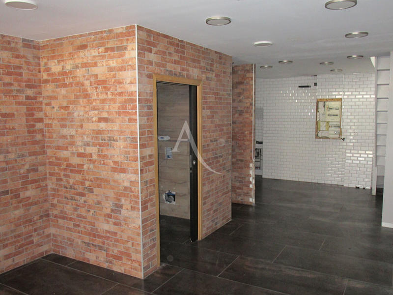 Local commercial - 46 m²