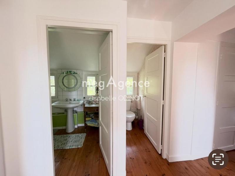 Longère - 233 m² - 8 pièces