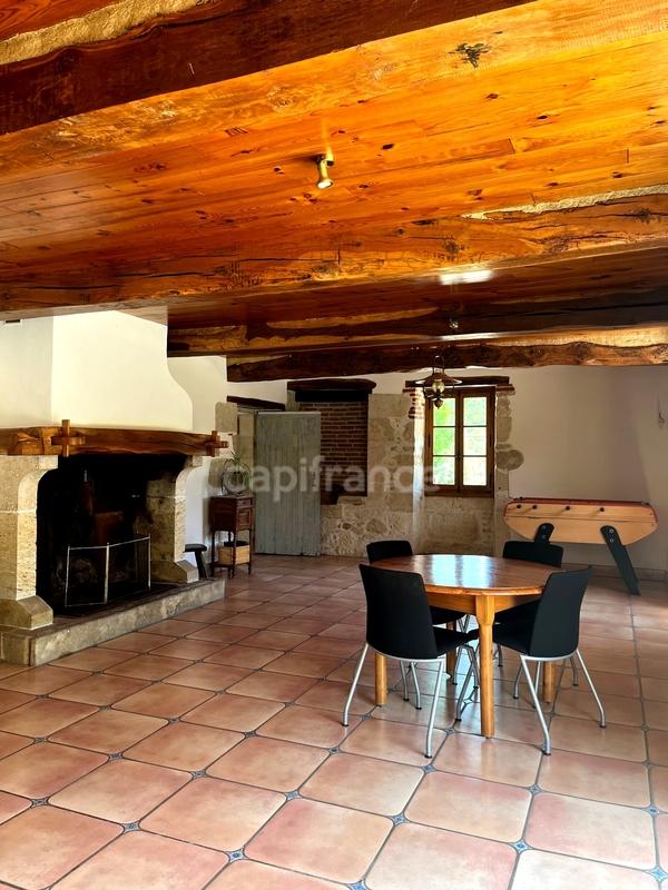 Maison de campagne - 320 m² - 9 pièces