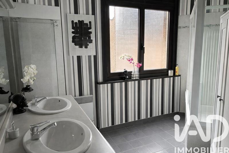 Appartement - 139 m² - 5 pièces