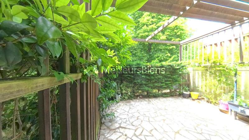 Appartement - 103 m² - 6 pièces