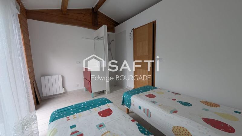 Maison - 215 m² - 7 pièces