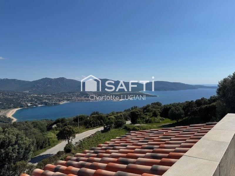 Villa - 263 m² - 9 pièces