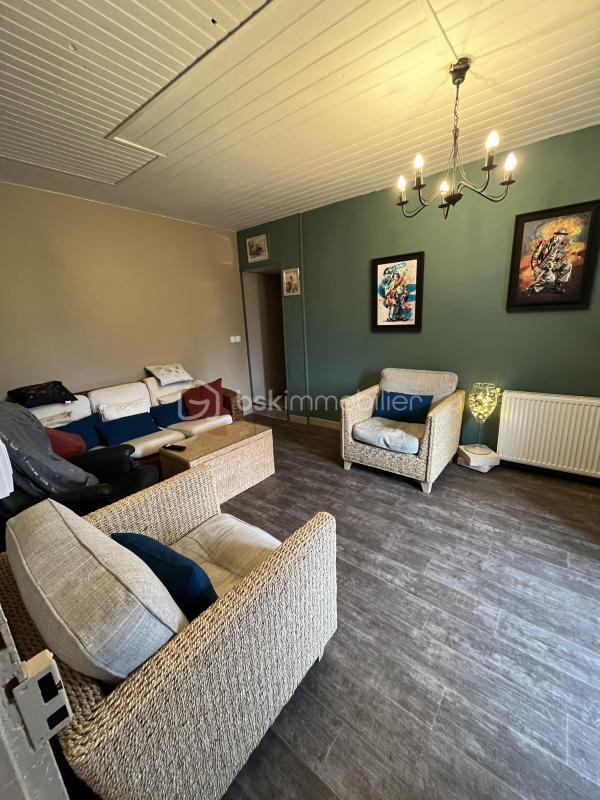 Maison - 153 m² - 7 pièces