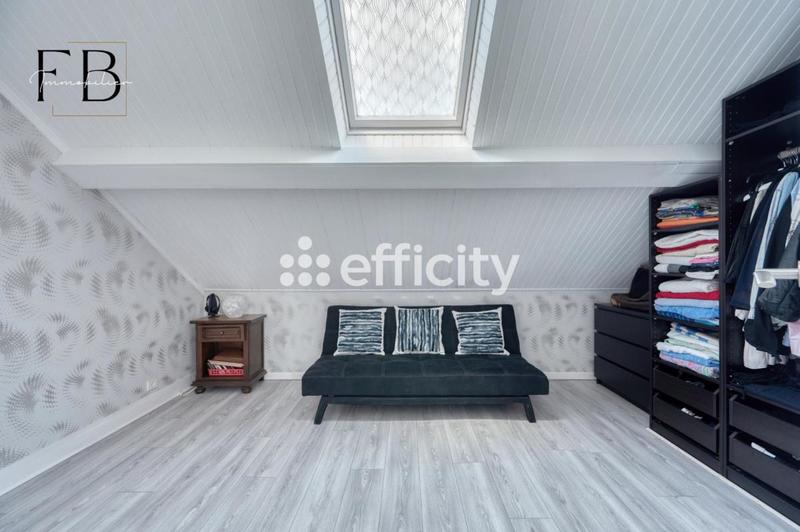 Maison - 150 m² - 7 pièces