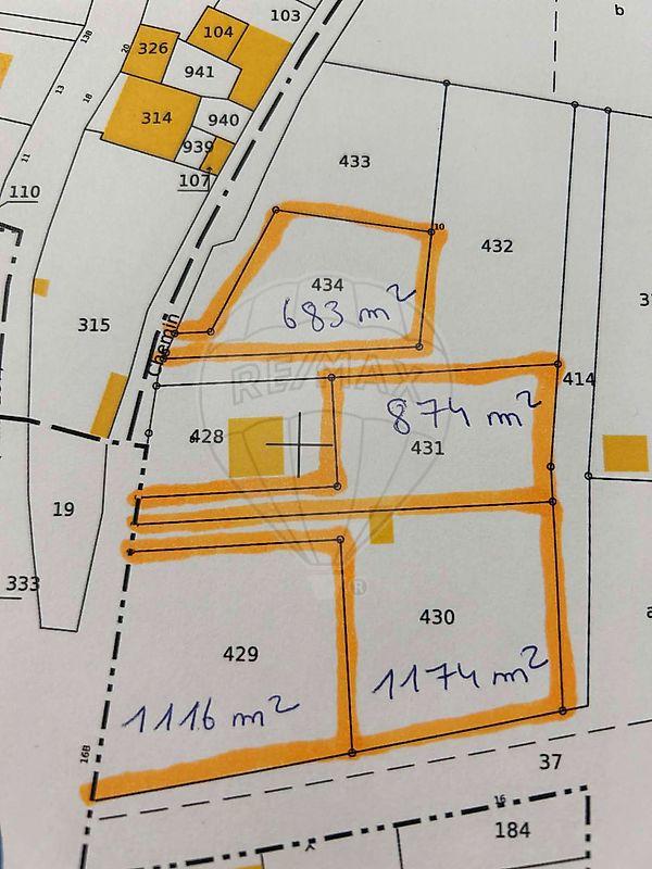 Terrain constructible - 1 174 m²