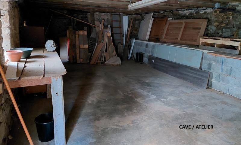 Maison - 220 m² - 8 pièces