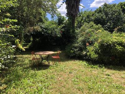 Maison - 235 m² - 5 pièces